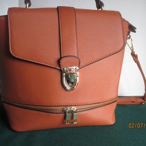 Brown Purse/Backpack. NWT